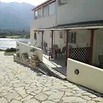 فندق Geni Garden *