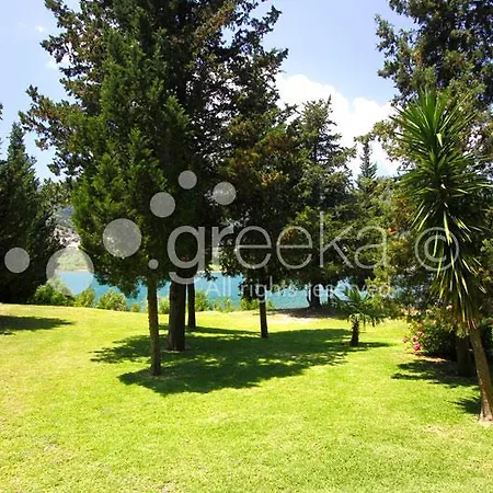 Geni Garden * Geni (Lefkada)