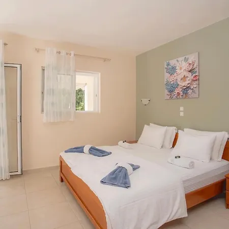 Hotel Geni Garden *